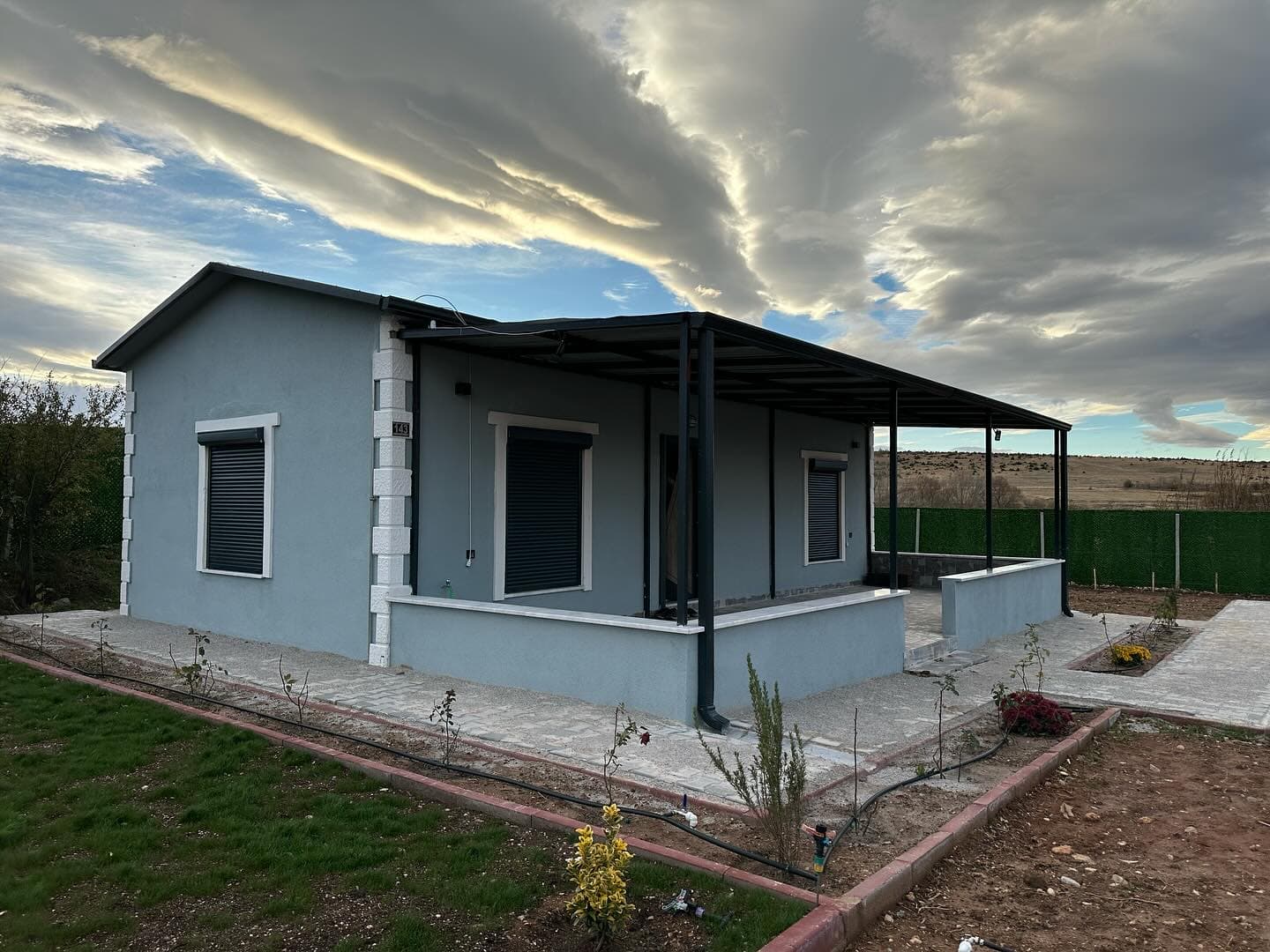 50 m2 çelik yapı 25 m2 verandalı lüx çelik yapı ılgın/ Bu…